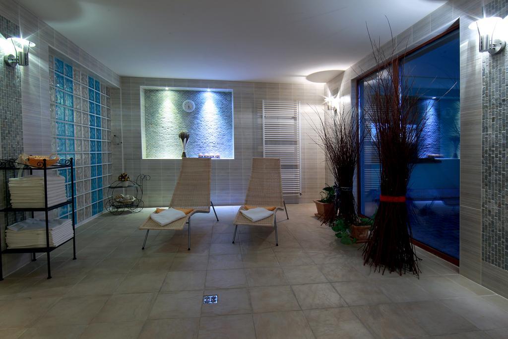 Wellness Hotel Vyhlidka Náchod Εξωτερικό φωτογραφία